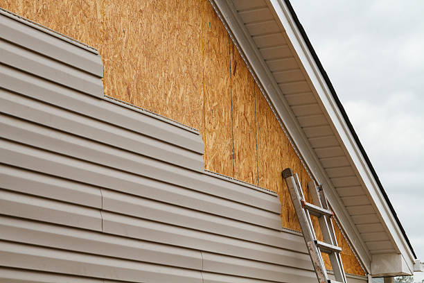 24/7 Emergency Siding Replacement experts in Staley, NC
